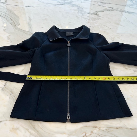 AKRIS BLACK CASHMERE BELTED JACKET SIZE US 10 - Picture 13 of 17